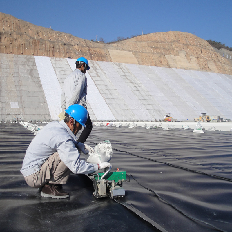 Как построить пруд для аквакультуры с геомембранным покрытием? Как построить пруд для аквакультуры с геомембранным покрытием?