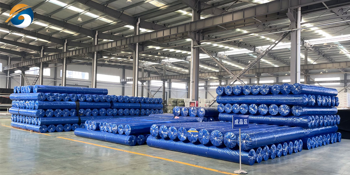 GEOSINCERE ジオテキスタイルの輸出用梱包と積み込み GEOSINCERE ジオテキスタイルの輸出用梱包と積み込み