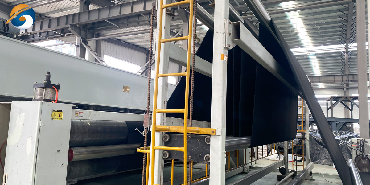 Tecido geotêxtil não tecido preto GEOSINCERE Geosynthetics Tecido geotêxtil não tecido preto GEOSINCERE Geosynthetics