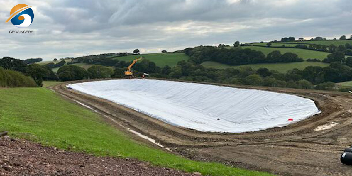 Kain Geotekstil Putih untuk Stabilisasi Pondasi