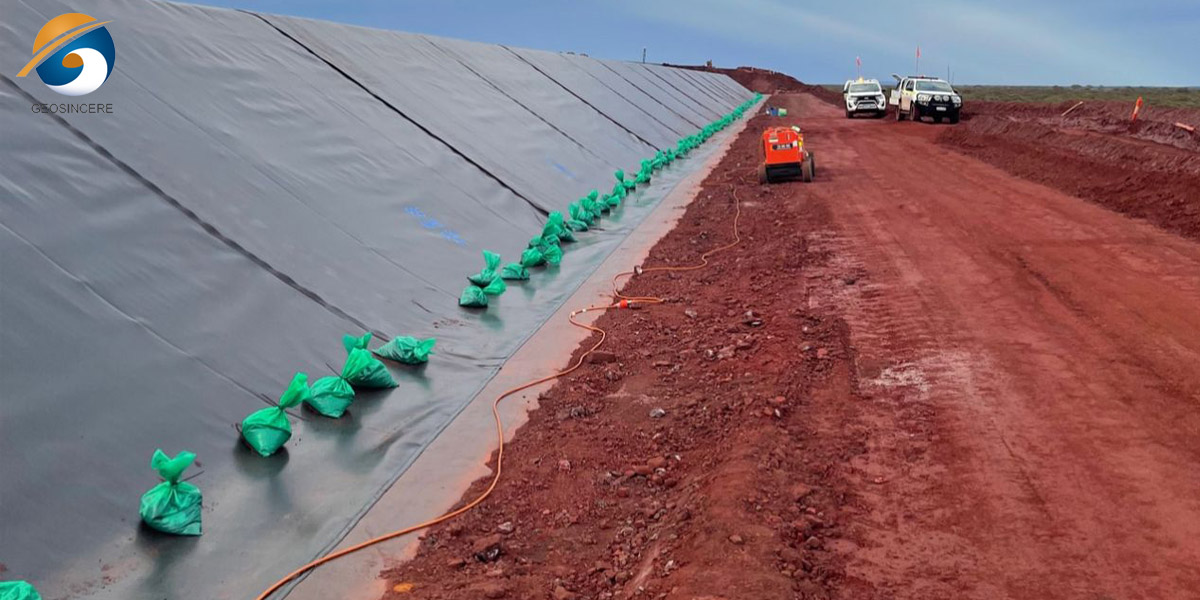 Geomembrana de polietileno de alta densidad para el tratamiento de aguas residuales industriales