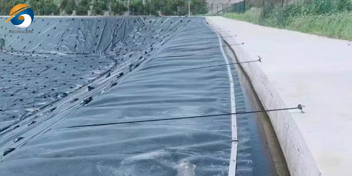 LLDPE-Geomembran-Auskleidung für landwirtschaftliche Wasserspeicher