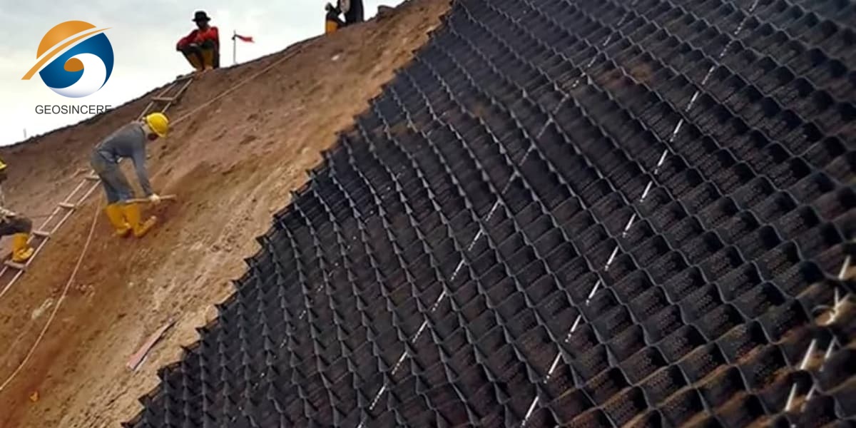 Hangschutz-Geozelle für den Seitenwandschutz von Deponien